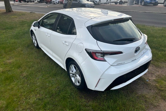2021 MYil Toyota Corolla ZWE211R Ascent Sport Hybrid Hatch Image 9