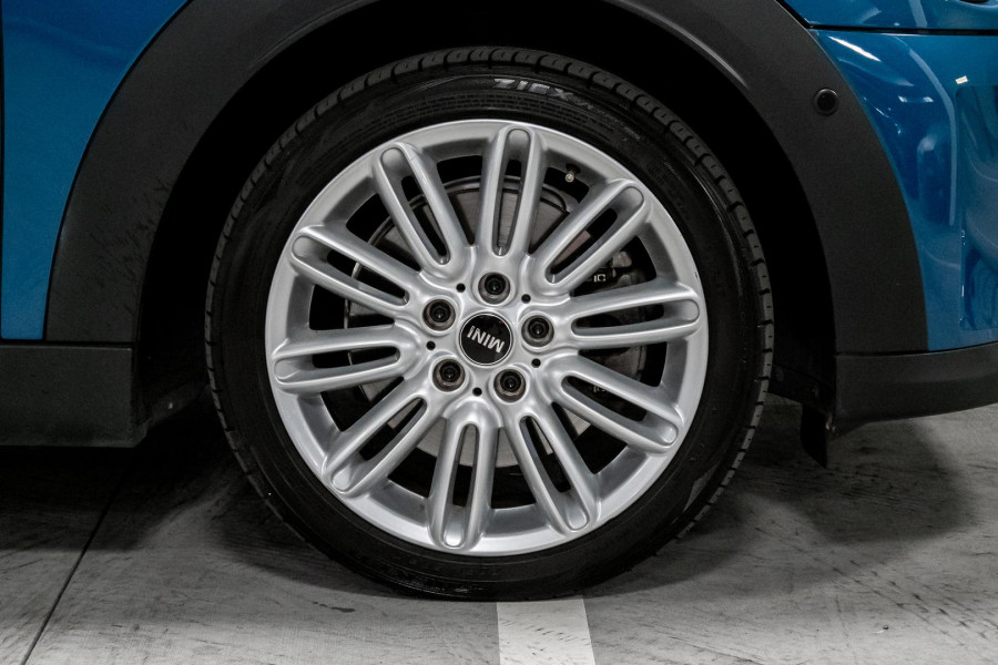 2021 MINI Cooper F55 LCI S Classic Hatch