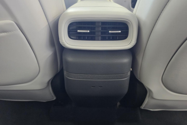 2026 XPeng G6  Performance SUV Image 22