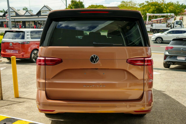 2025 Volkswagen Multivan  Life SWB People Mover