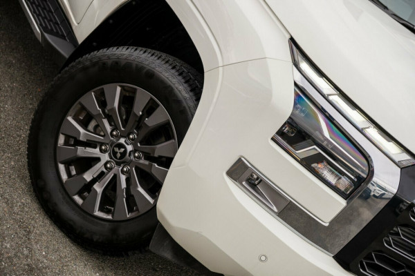 2024 MY25 Mitsubishi Triton MV  GLS Cab Chassis Image 6
