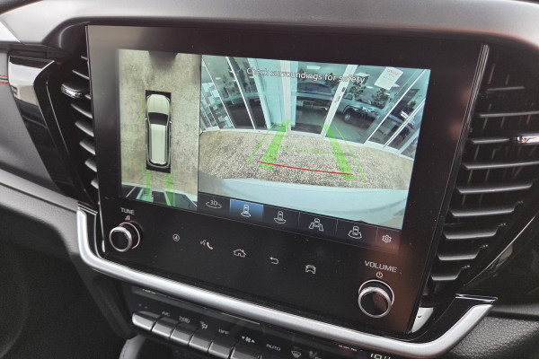 2026 Isuzu MU-X RJ X-TERRAIN SUV Image 15