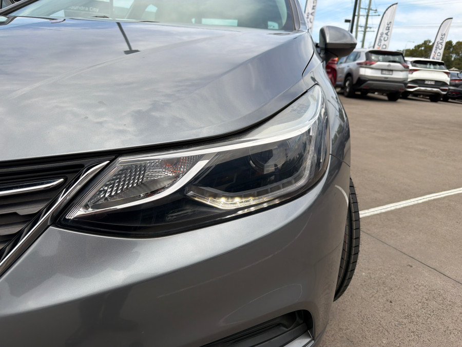 2018 Holden Astra BL LS+ Sedan Image 18
