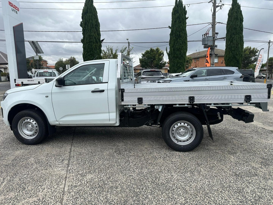 2026 MY25.5 Isuzu D-MAX RG SX High Ride Cab Chassis Image 5