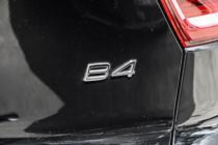 2025 Volvo XC40 XZ Plus B4 SUV Image 14