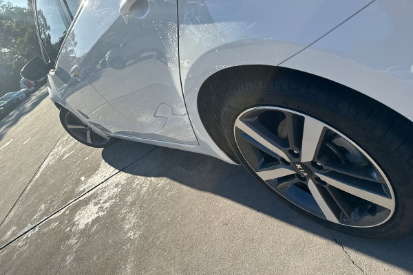 2017 Kia Cerato YD Sport Hatch