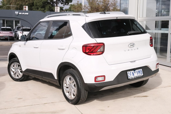 2023 Hyundai Venue QX.V5  SUV Image 2