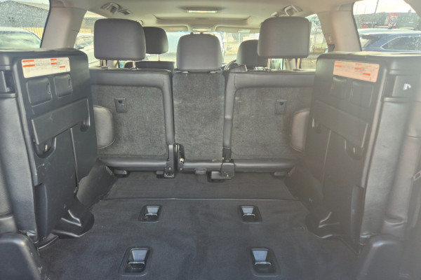 2019 Toyota LandCruiser VDJ200R VX SUV Image 29