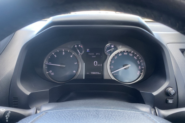 2018 Toyota LandCruiser Prado GDJ150R GXL SUV Image 12