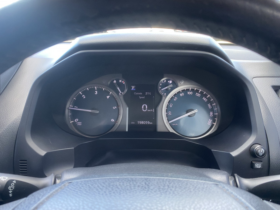 2018 Toyota LandCruiser Prado GDJ150R GXL SUV Image 12