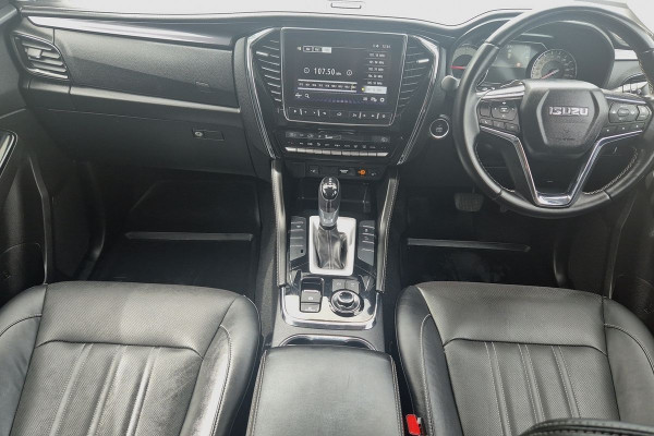 2023 Isuzu MU-X RJ LS-T SUV Image 6