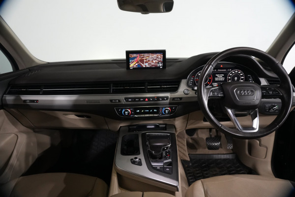 2016 Audi Q7 4M TDI SUV Image 11