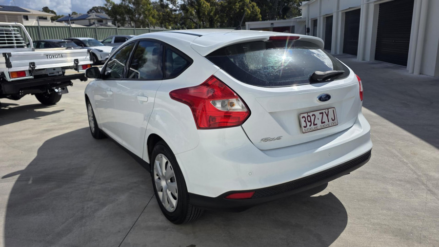 2015 MY14 Ford Focus LW MkII Ambiente Hatch Image 18