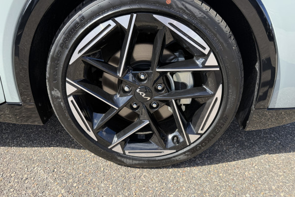2025 MY26 Kia K4 CL4m GT-Line Hatch Image 10