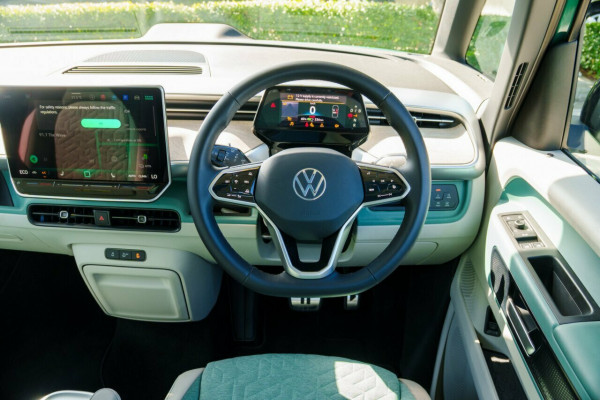 2025 Volkswagen ID. Buzz EB Pro BEV560 People Mover Image 11