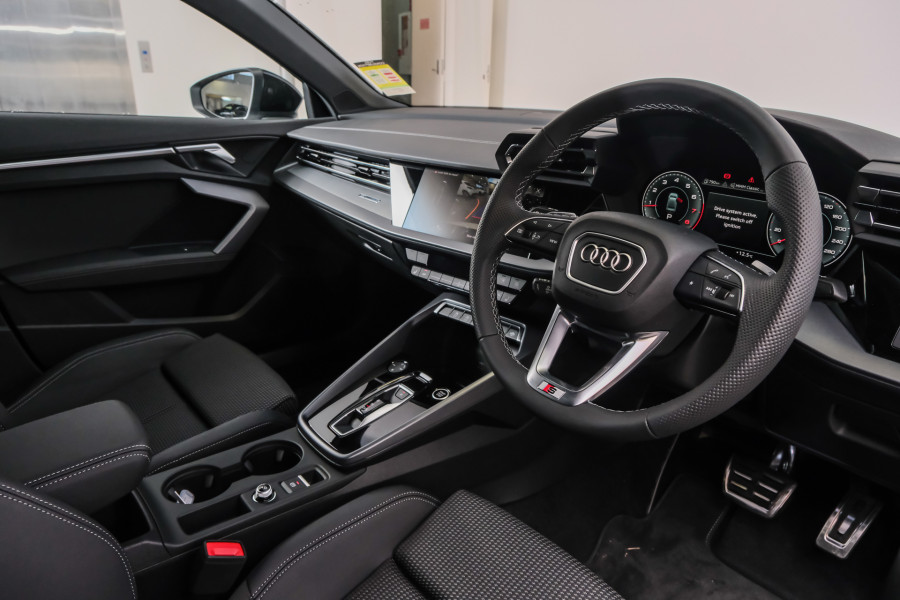 2025 Audi A3 GY 35 TFSI S line Sedan