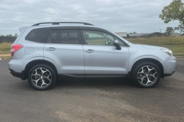 2015 Subaru Forester S4 2.5i-S SUV Image 2