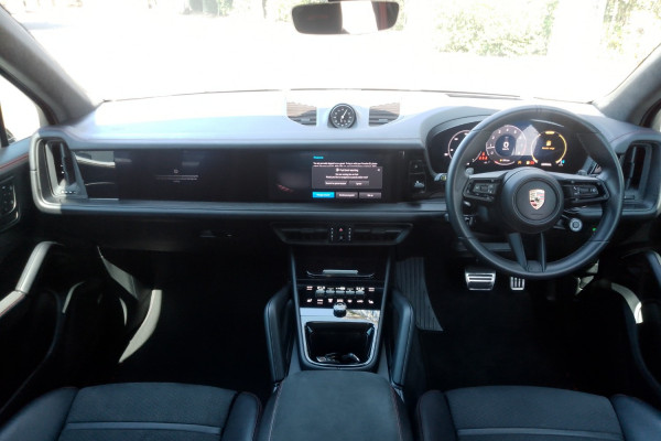 2024 Porsche Cayenne 9YA II GTS SUV Image 27