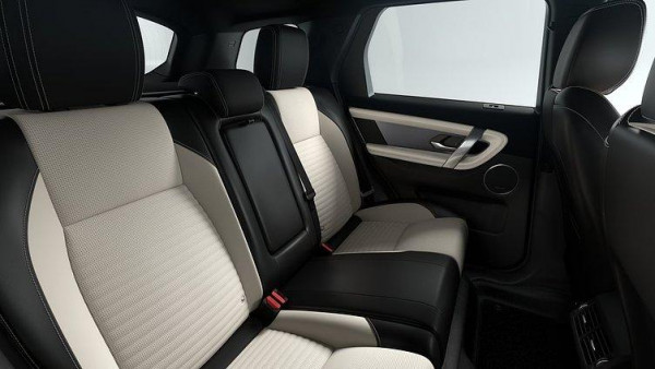 2025 MY25.5 Land Rover Discovery Sport L550 P250 Dynamic SE SUV image 7