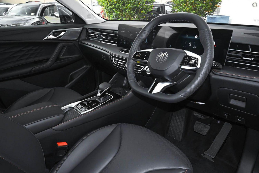 2024 MY24.5 MG HS AS33 Excite SUV Image 6