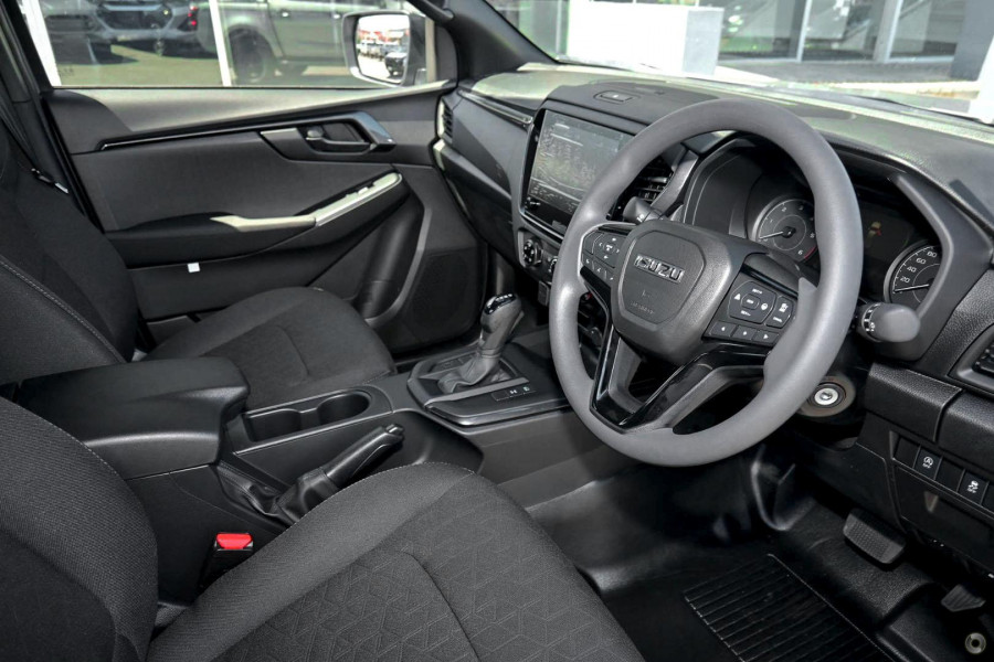 2026 MY25.5 Isuzu D-MAX RG X-RIDER Ute Image 3