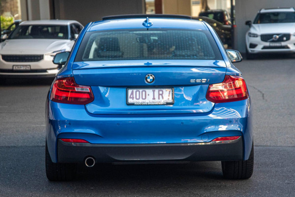 2014 BMW 2 Series F22 220i M Sport Coupe Image 5