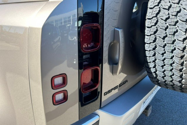 2023 MY23.5 Land Rover Defender L663 90 D250 S SUV Image 9