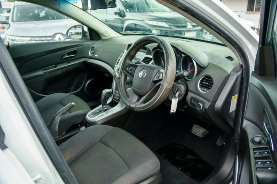 2012 Holden Cruze JH Series II CD Sedan Image 14