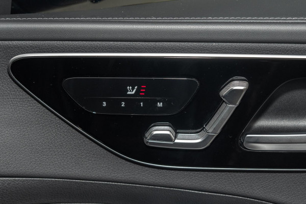 2022 Mercedes-Benz C-Class W206 C300 Sedan image 17