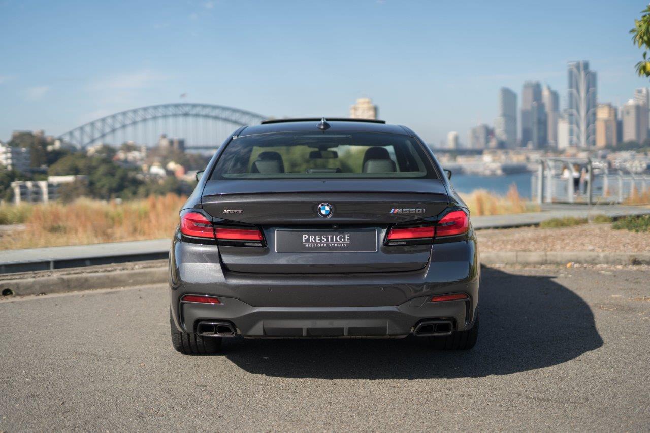 2022 BMW V8TT M550i Xdrive Pure Lci Sedan Image 4