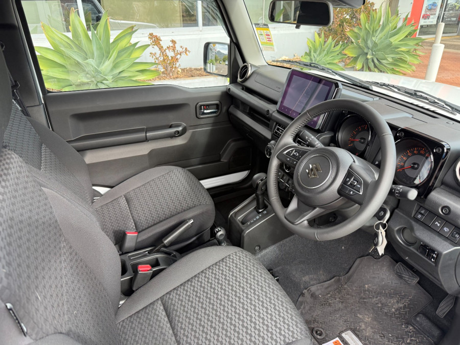 2025 Suzuki Jimny GLX Wagon Image 10