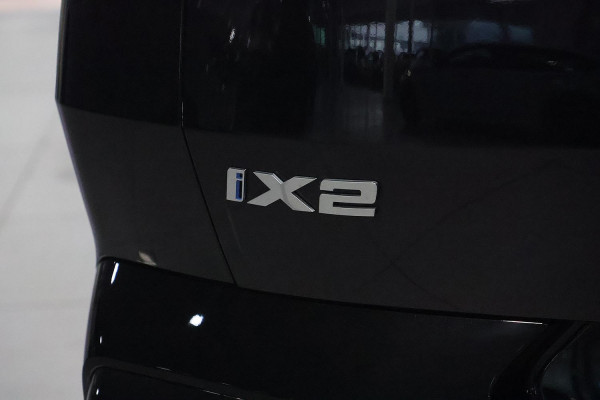 2024 BMW iX2 U10 eDrive20 M Sport SUV image 4