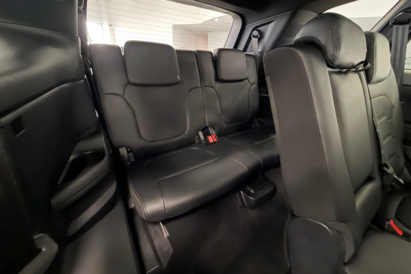 2026 MY26.5 Ford Everest UB Sport SUV Image 14