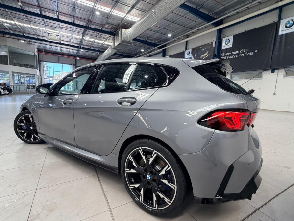 2025 BMW 1 Series F70 M135 xDrive Hatch image 7