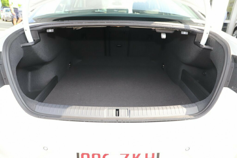 2019 Volkswagen Passat B8 132TSI Comfortline Sedan Image 8