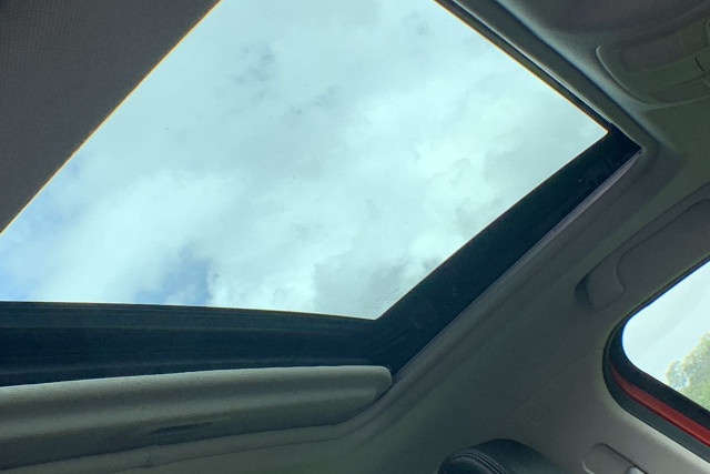 2014 Mazda 3 BM5438 SP25 Hatch Image 13