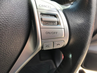 2015 Nissa Navara D23 STX Crew cab