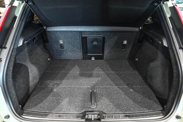 2024 MY25 Volvo EX40 No Series Ultra Single Motor Extended Range SUV