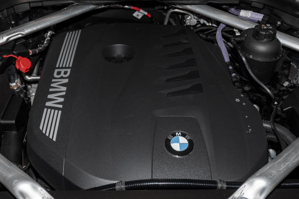 2025 BMW X7 G07 LCI xDrive40i M Sport SUV image 20