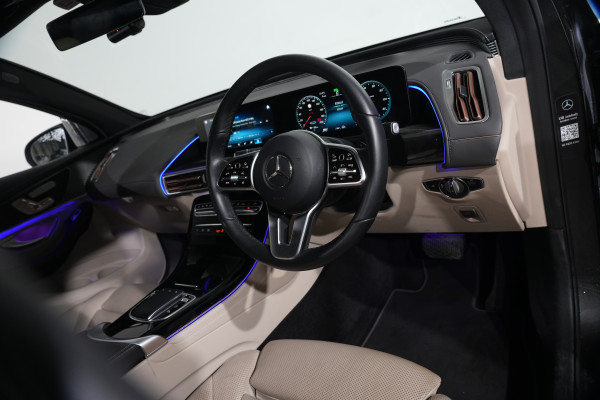 2020 Mercedes-Benz EQC EQC400 SUV Image 11