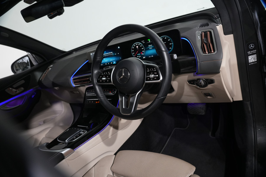 2020 Mercedes-Benz EQC EQC400 SUV Image 11