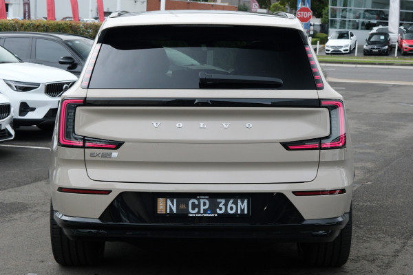 2025 Volvo EX90 No Series Ultra Twin Motor Performance SUV Image 5