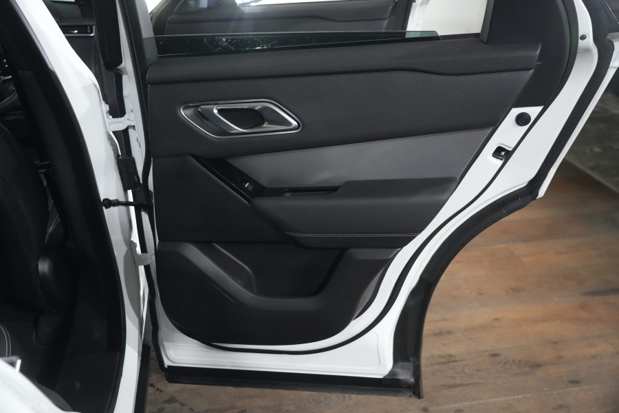 2023 Land Rover Range Rover Velar L560 D300 Edition SUV Image 30