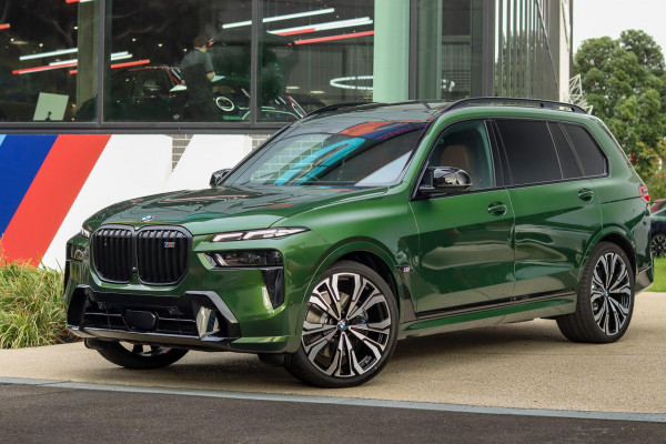 BMW X7 M60i G07 LCI
