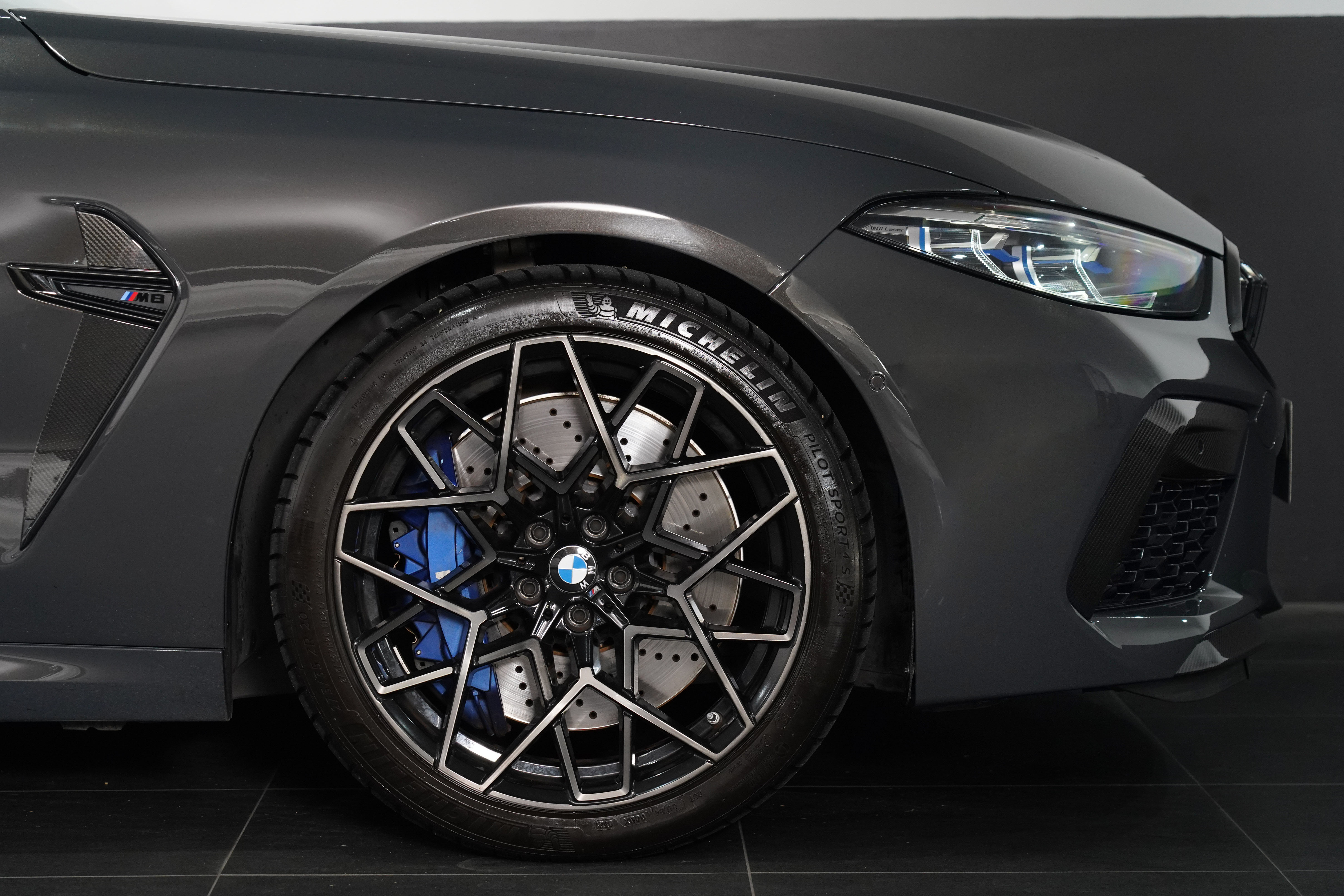 2020 BMW M8 Competition Coupe Image 19