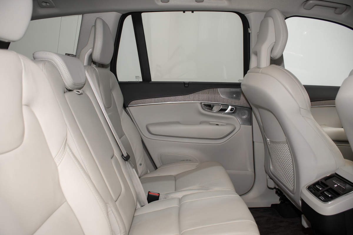 2021 Volvo XC90 L Series B6 Inscription SUV