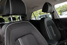 2025 Hyundai Venue QX.V5 Active SUV image 9