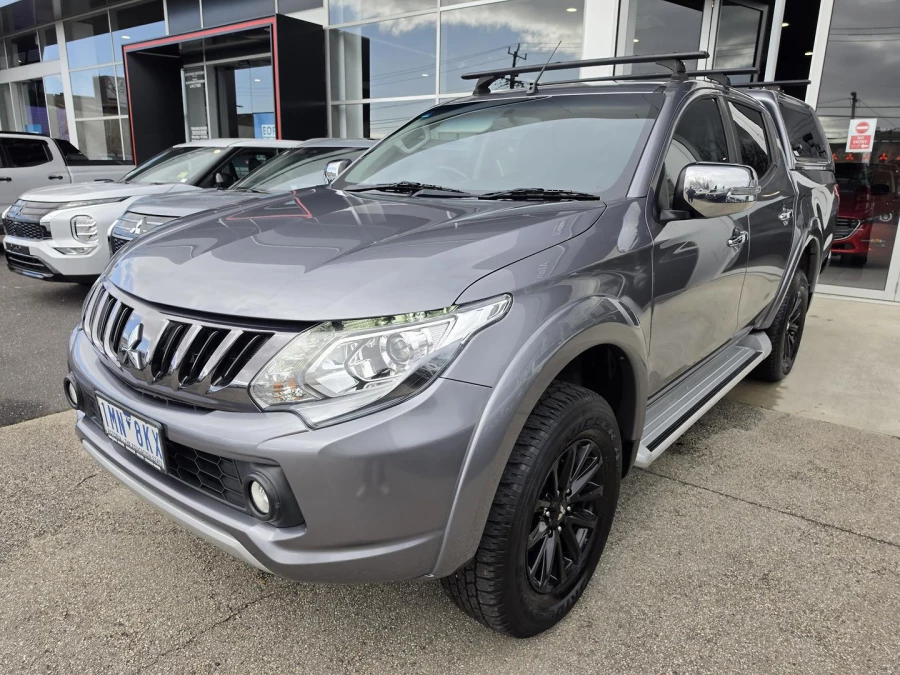 2017 Mitsubishi Triton MQ GLS Ute Image 1