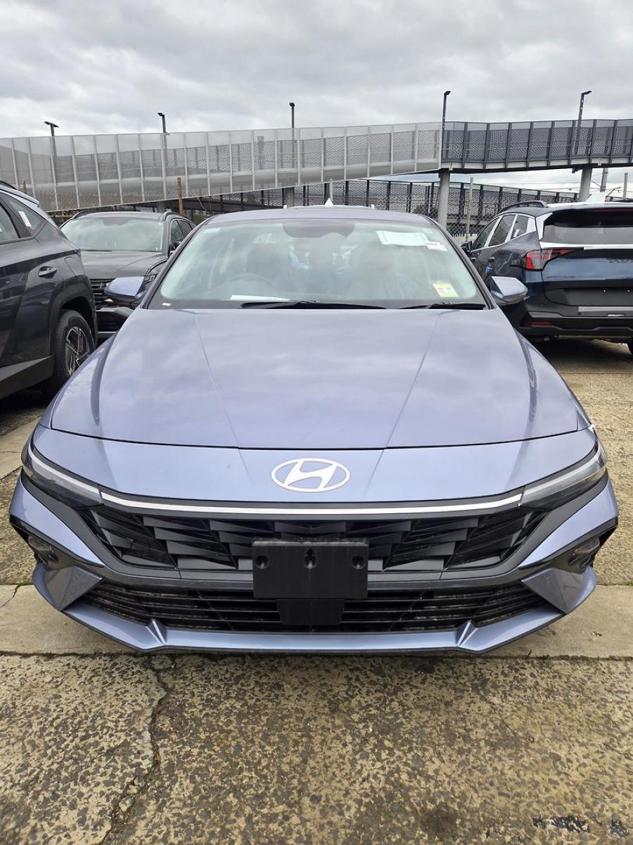 2026 Hyundai i30 CN7.V4 Hybrid Sedan Image 2
