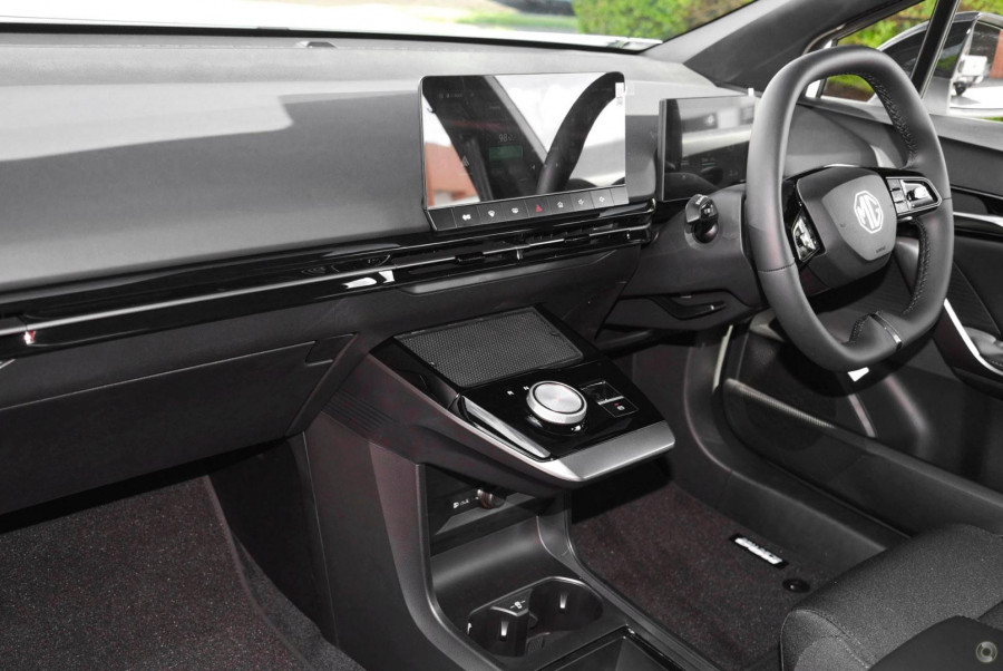 2024 MG MG4 MEH32 Excite 51 125kW Hatch Image 6
